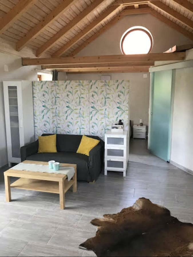 'Feel So Good' Apartment Göd Esterno foto